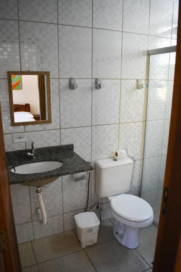 Pousada Oliveira Araquari Buitenkant foto